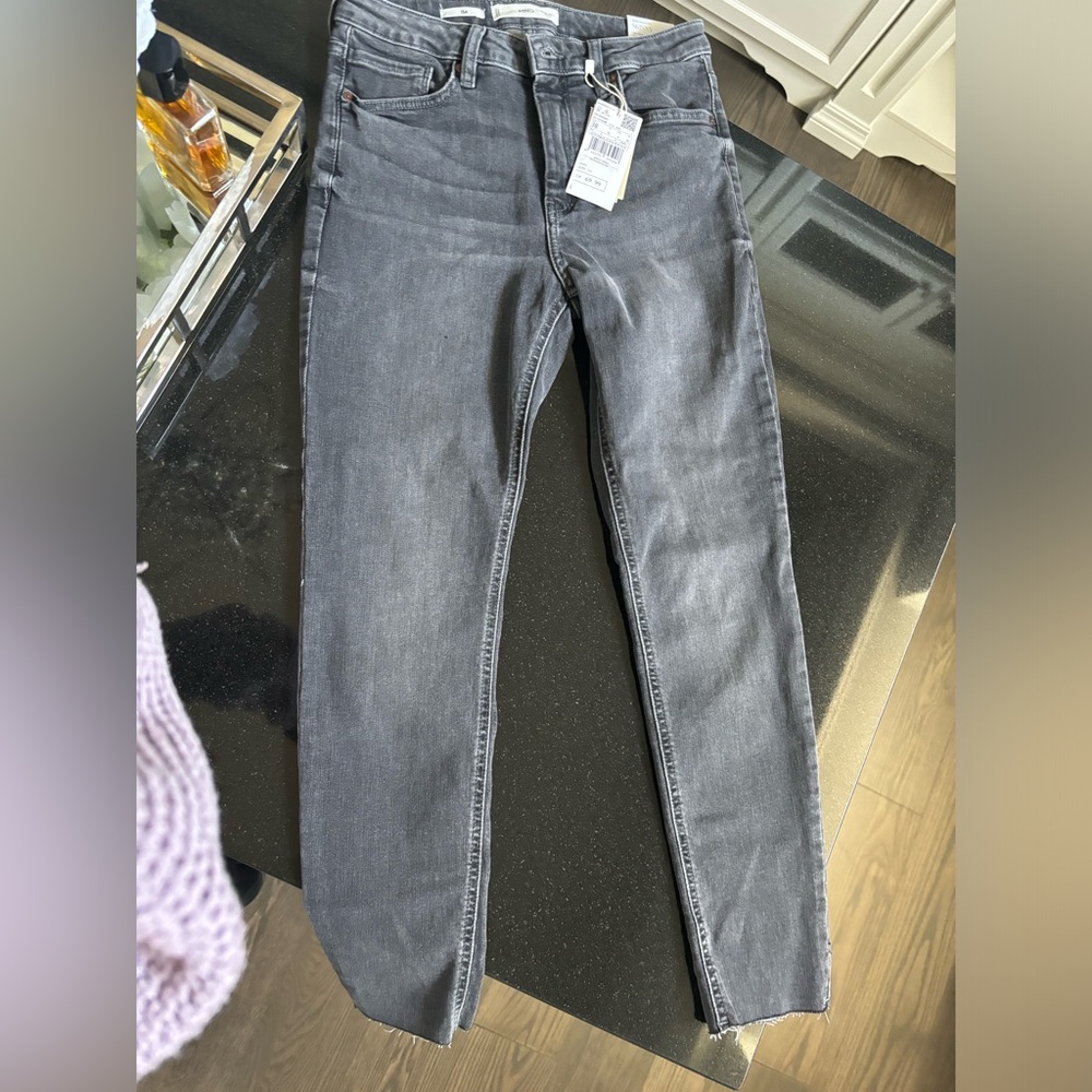 Brand new jeans from Mango. Size 38.